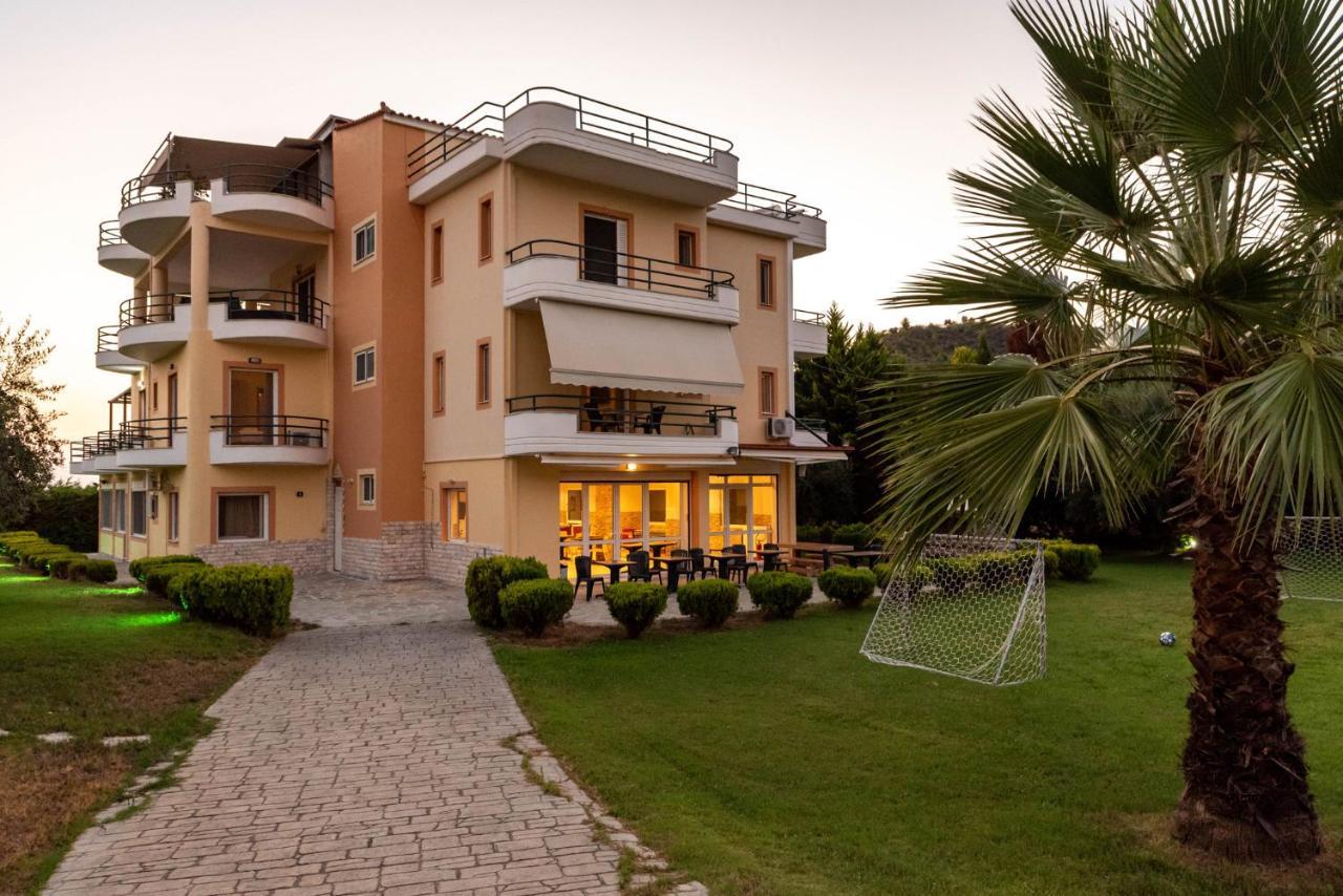 Anilio Plaza Aparthotel Zacharo Exteriör bild